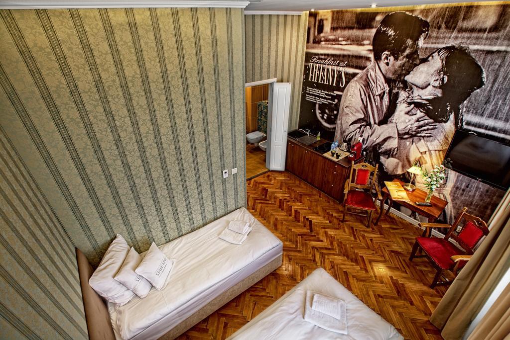 Stare Kino Cinema Residence Łódź Exteriör bild
