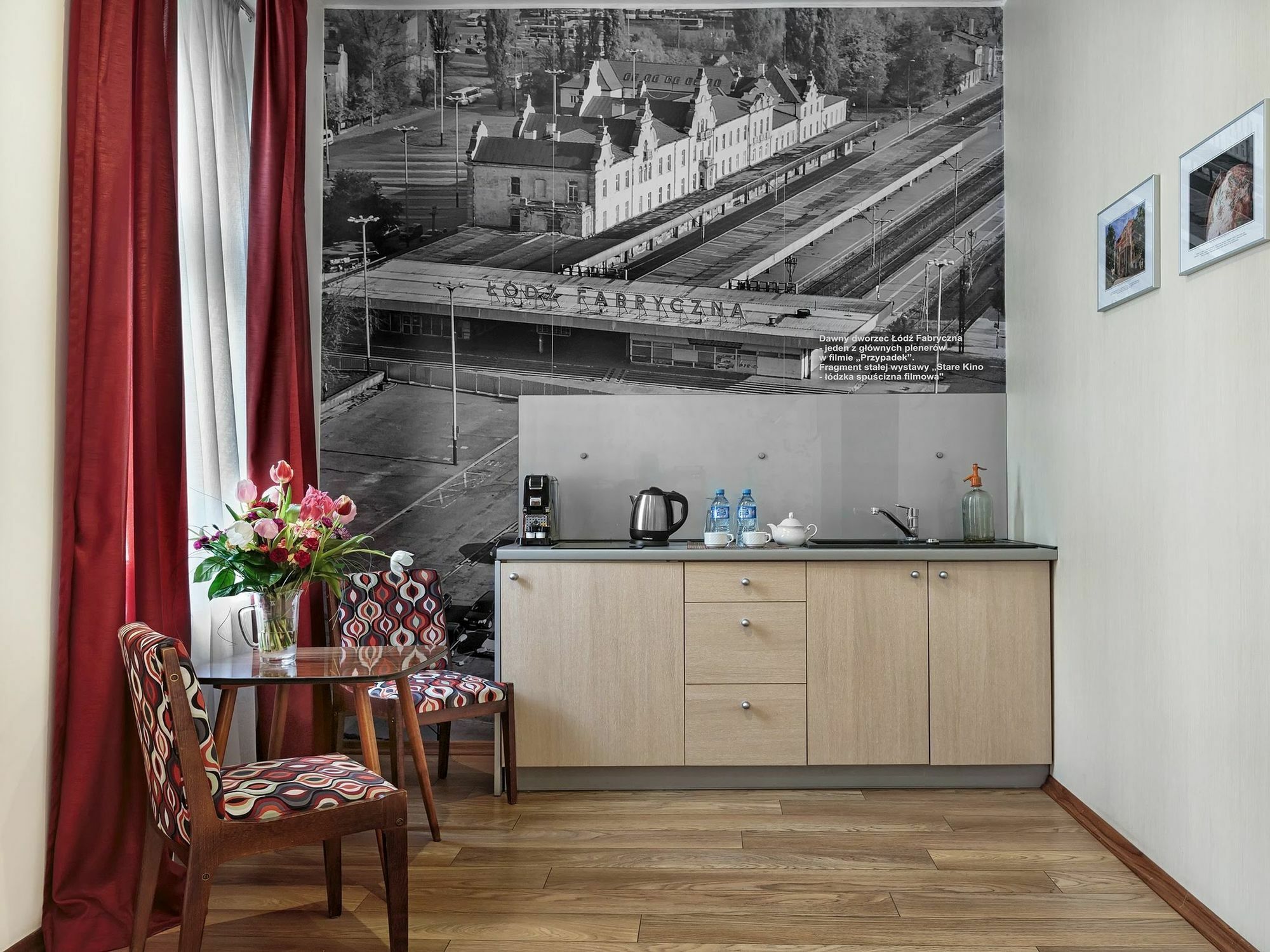 Stare Kino Cinema Residence Łódź Exteriör bild